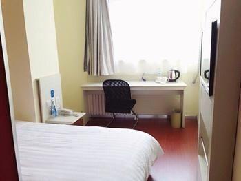 Hanting Hotel Ji'Nan Jingliu Road Жинан Екстериор снимка